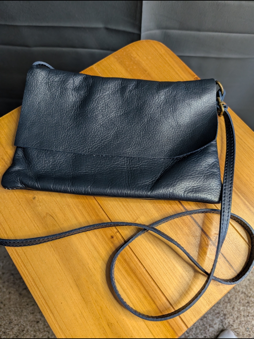Minimalist Fold-Over Crossbody Bag - Navy